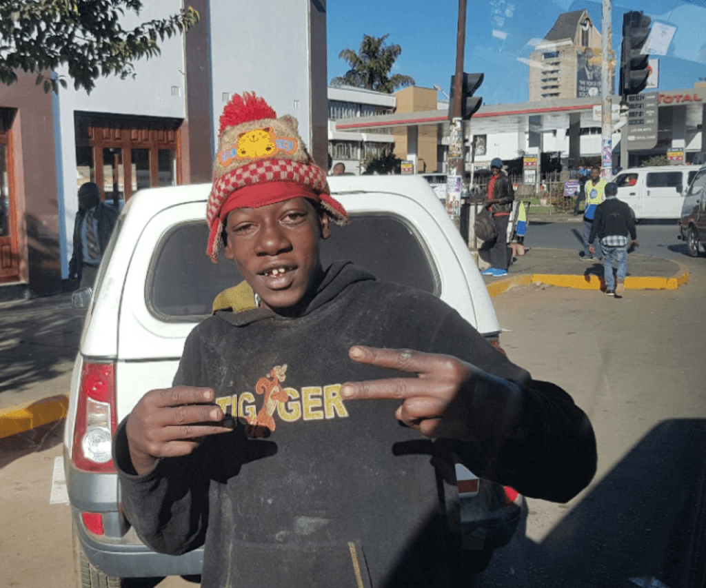 مهدی پارسا عکس از سفر گردشگری مستقل به کشور زیمبابوه ۹۷ - Mehdi Parsa Zimbabwe trip 2018